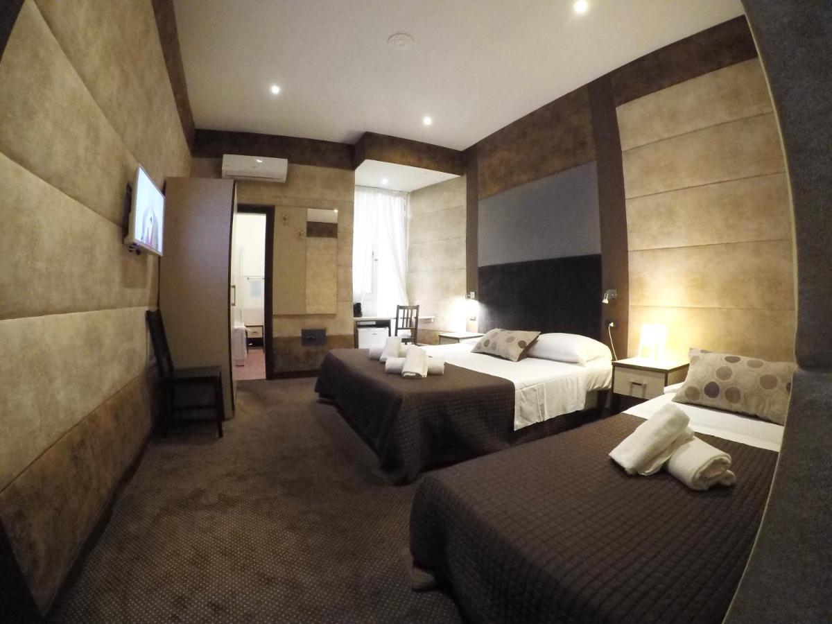 Blue Suite Vatican Guesthouse ローマ エクステリア 写真