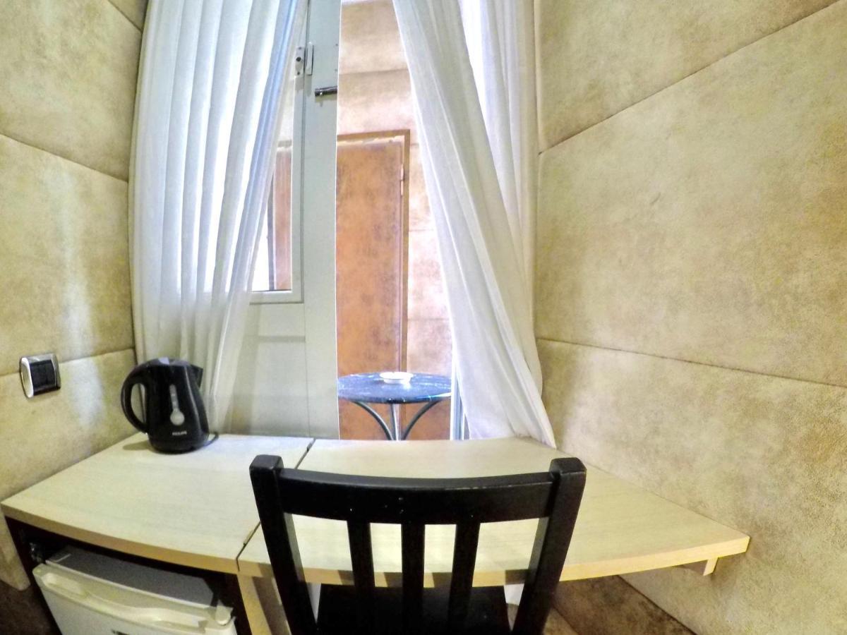 Blue Suite Vatican Guesthouse ローマ エクステリア 写真
