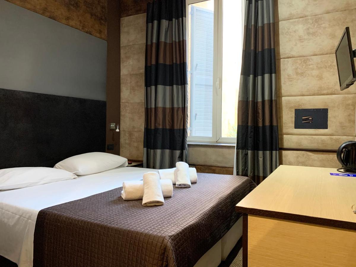Blue Suite Vatican Guesthouse ローマ エクステリア 写真