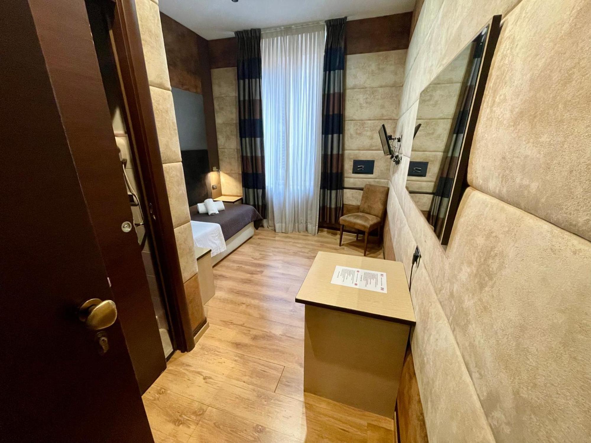 Blue Suite Vatican Guesthouse ローマ エクステリア 写真
