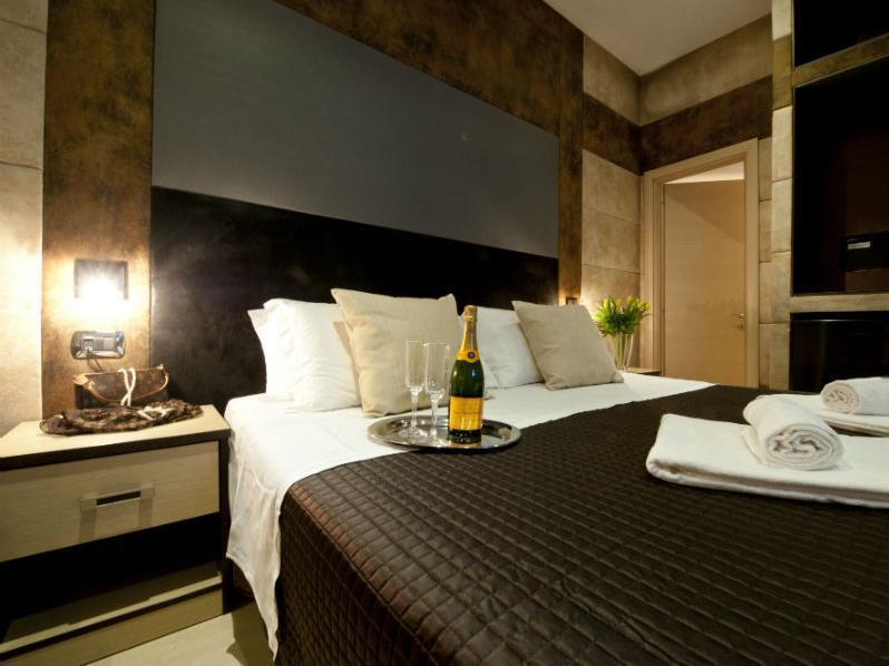 Blue Suite Vatican Guesthouse ローマ エクステリア 写真