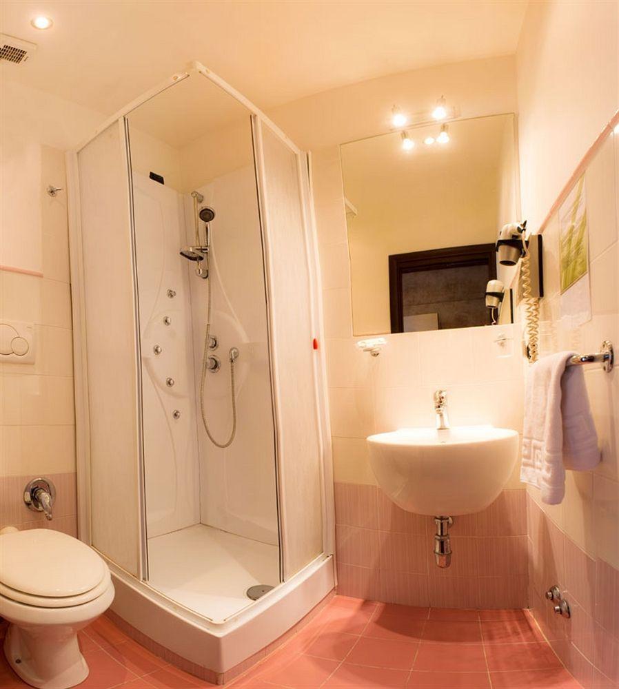 Blue Suite Vatican Guesthouse ローマ エクステリア 写真
