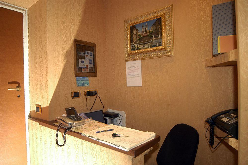 Blue Suite Vatican Guesthouse ローマ エクステリア 写真