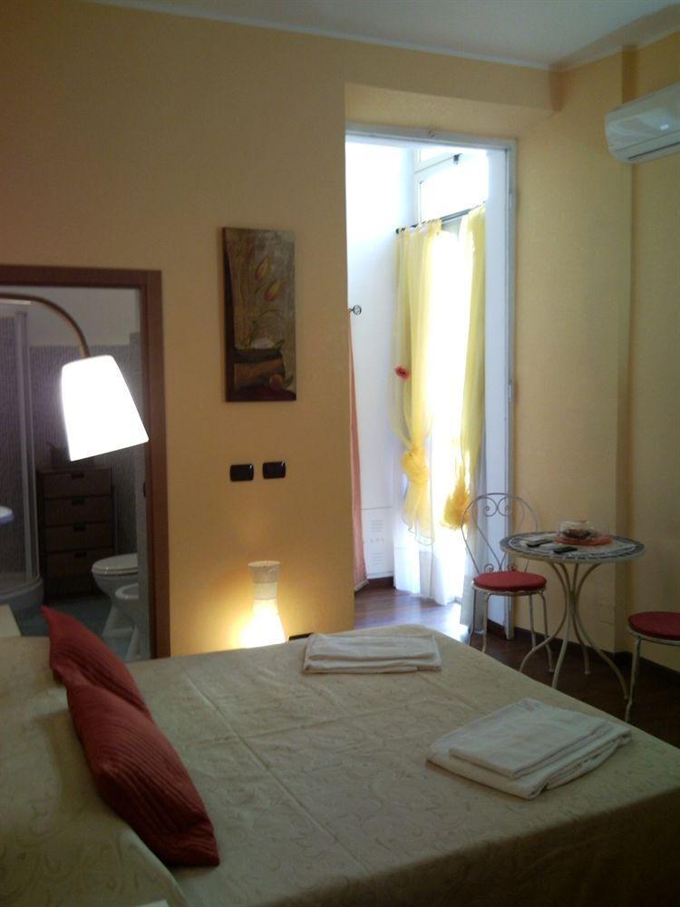 Blue Suite Vatican Guesthouse ローマ エクステリア 写真