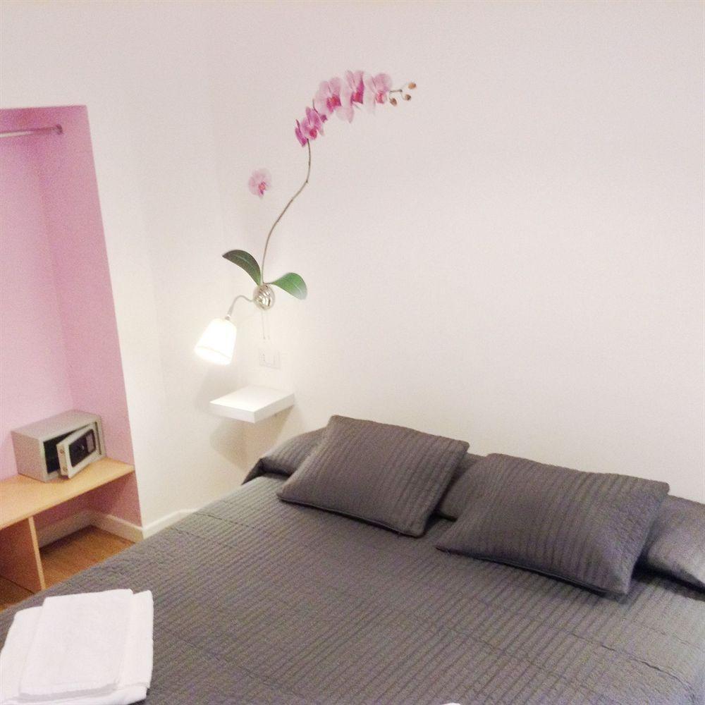 Blue Suite Vatican Guesthouse ローマ エクステリア 写真