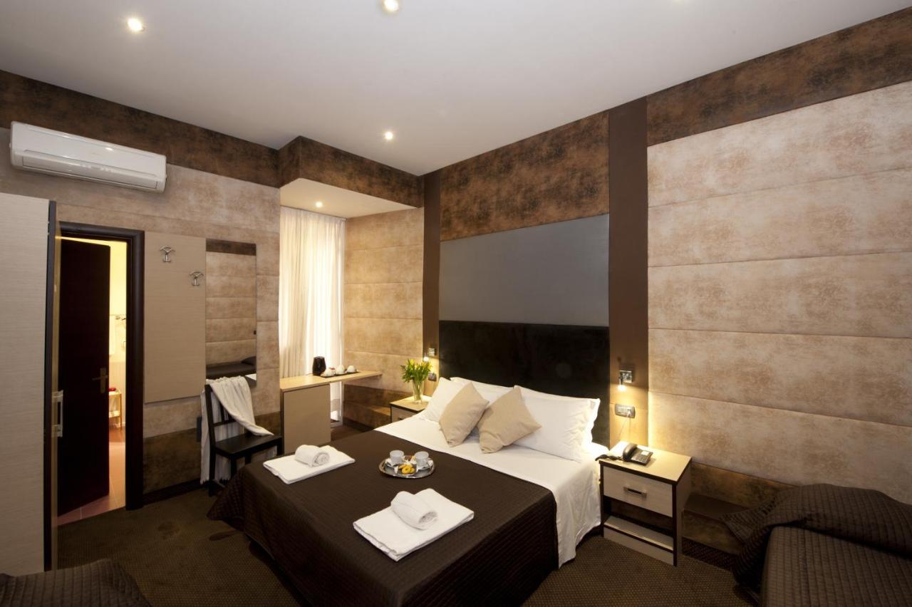 Blue Suite Vatican Guesthouse ローマ エクステリア 写真
