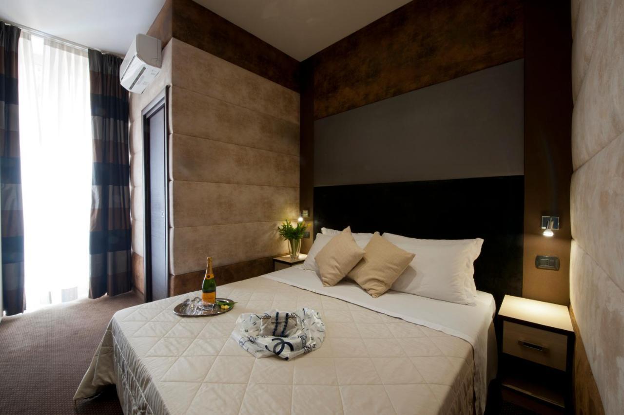 Blue Suite Vatican Guesthouse ローマ エクステリア 写真